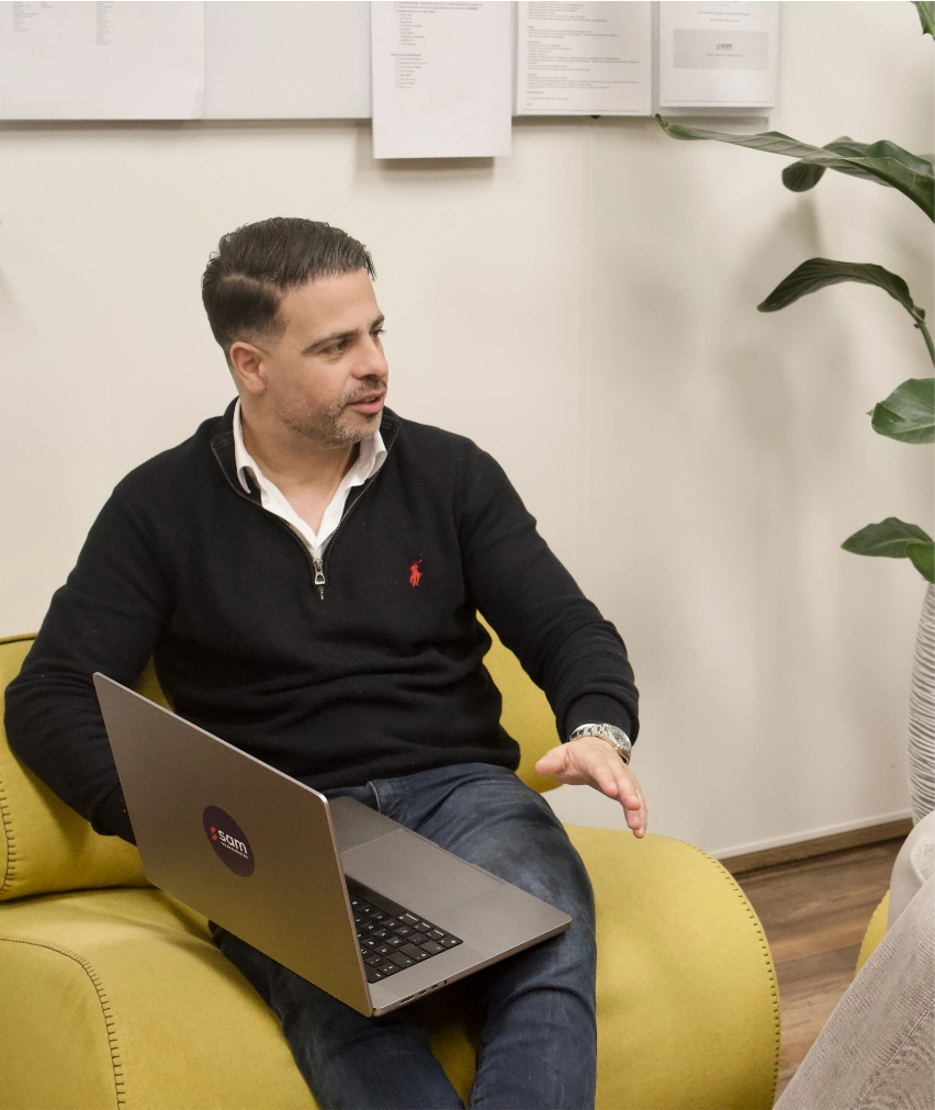 Seo Specialist Sasha